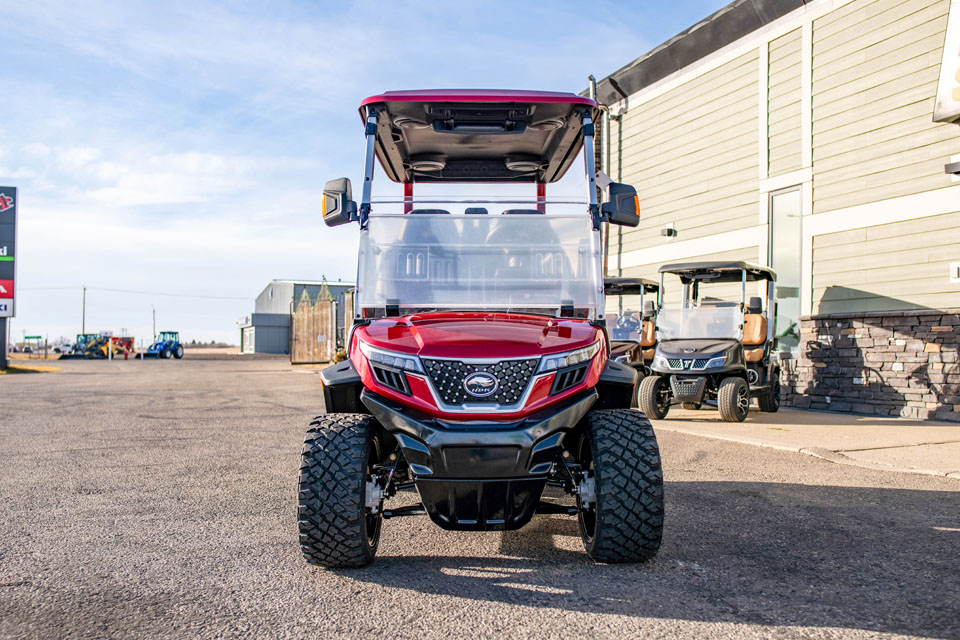 D-Max XT4 Candy Apple Red Shadow Brown (2)