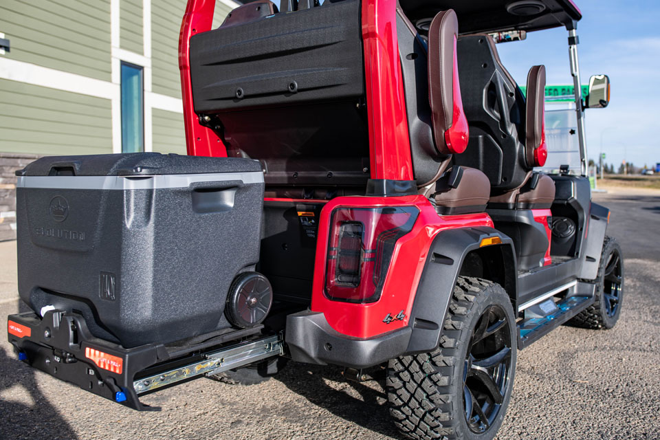 D-Max XT4 Candy Apple Red Shadow Brown (16)