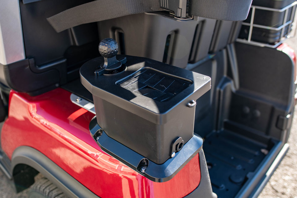 2026 Tara Spirit Plus Candy Apple Black Seats (9)