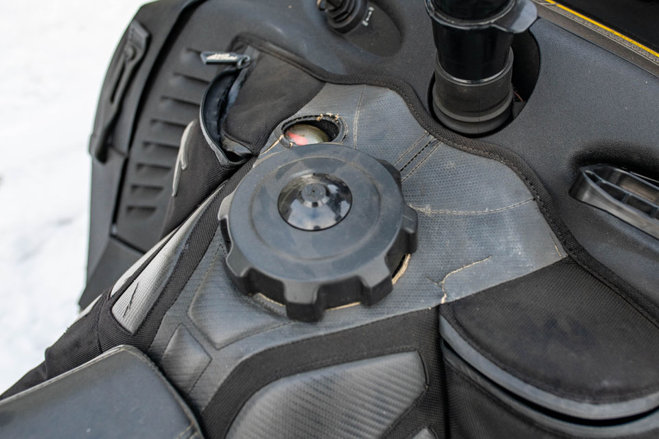 110446 2009 Crossfire (23)