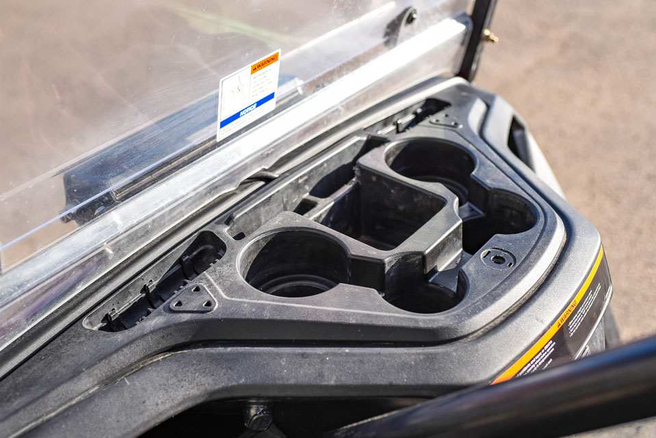 2019 Yamaha 4 Seater Red Gas (6)