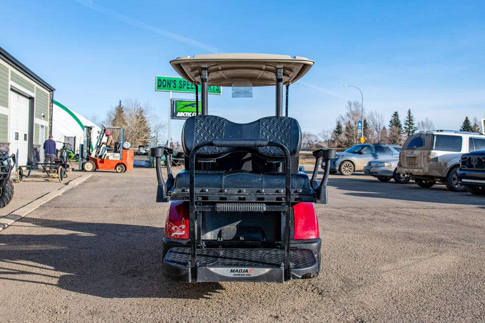 2019 Yamaha 4 Seater Red Gas (17)