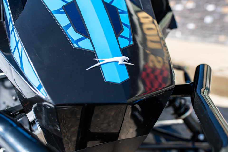 2025 M 400 100411 (12)