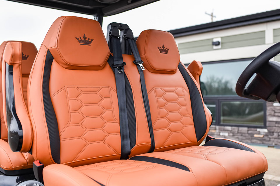 2026 D-Max GT4 Black Cocoa Seats (6)