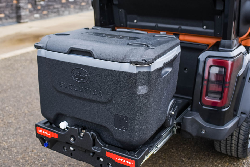 2026 D-Max GT4 Black Cocoa Seats (10)