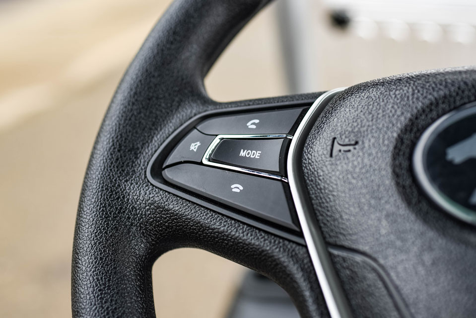 2026 D-Max GT4 Black Cocoa Seats (22)