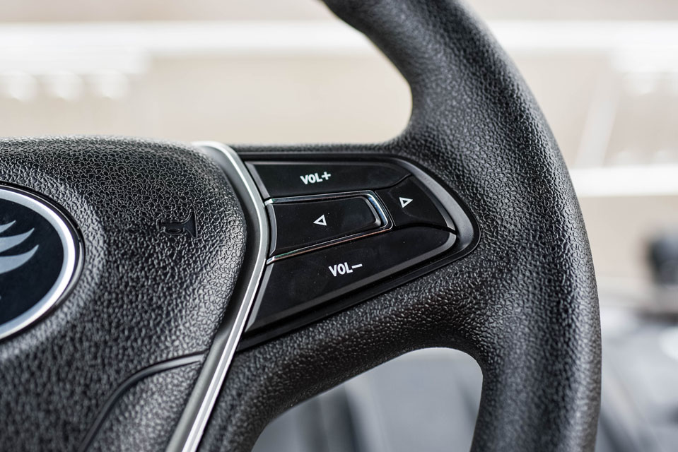 2026 D-Max GT4 Black Cocoa Seats (23)